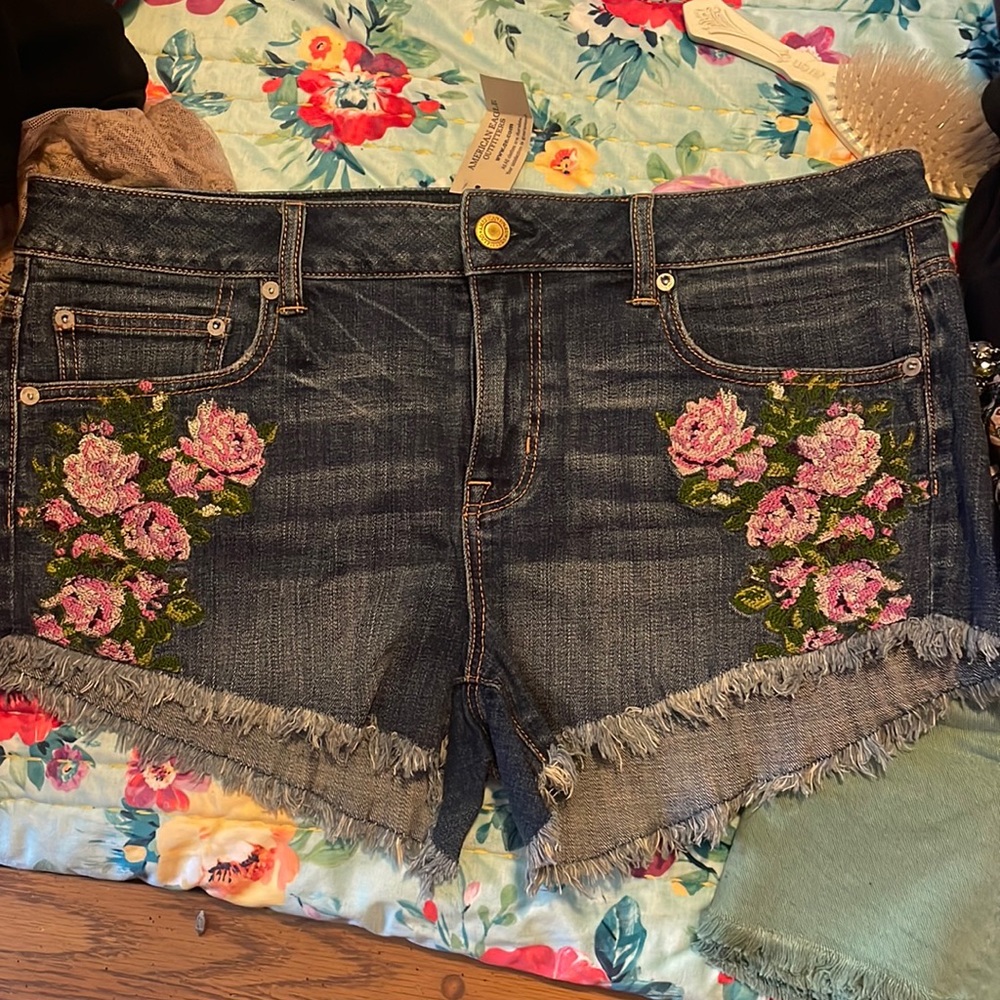 American Eagle shorts